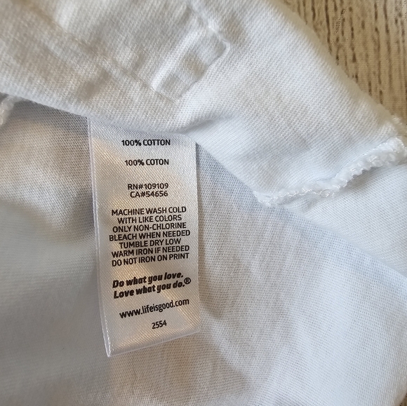 Life Is Good Women’s Size Medium White Crusher Lite Keep It Simple Shirt Summer - Picture 5 of 8